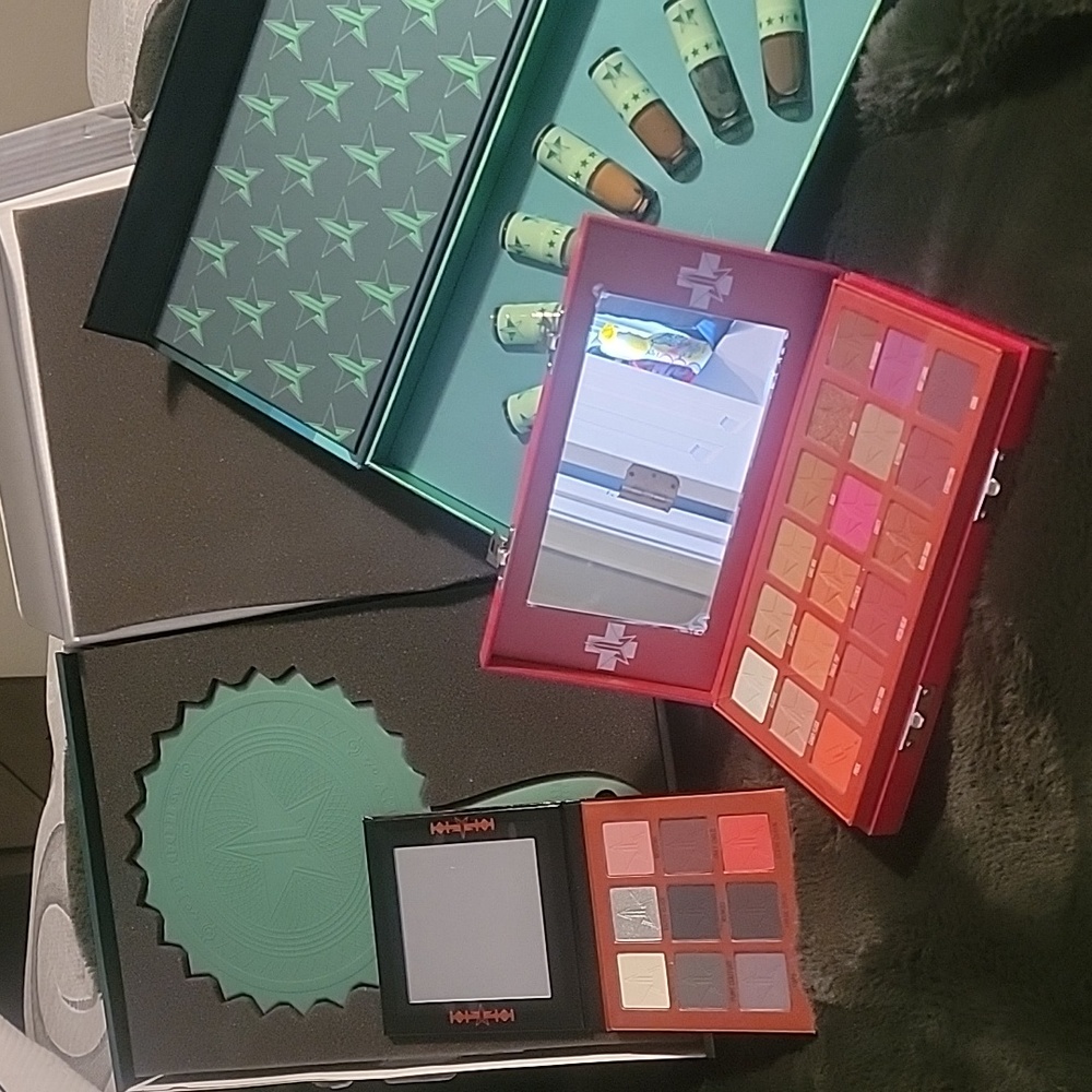 Jeffree Starr bundle